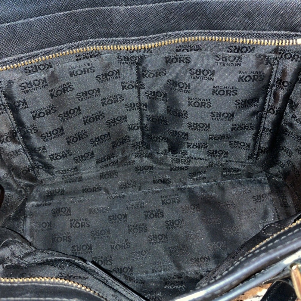 Michael Kors Black Purse Tote Bag Zipper Closure All Occasion Shoulder Handbag - Picture 7 of 10